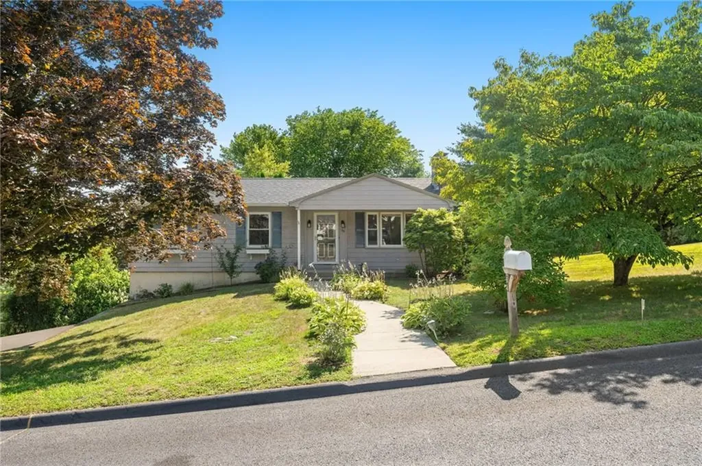 66 Tanglewood Drive West Warwick RI 02893