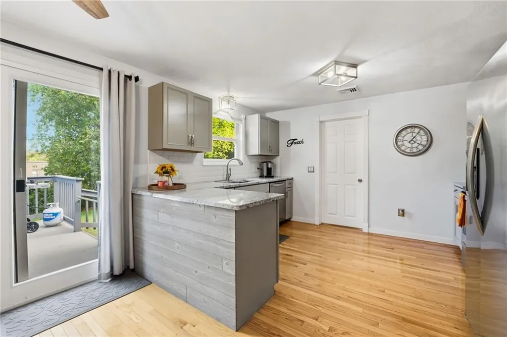 52 Glen Drive West Warwick RI 02893