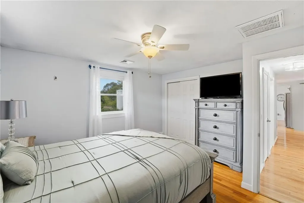 52 Glen Drive West Warwick RI 02893