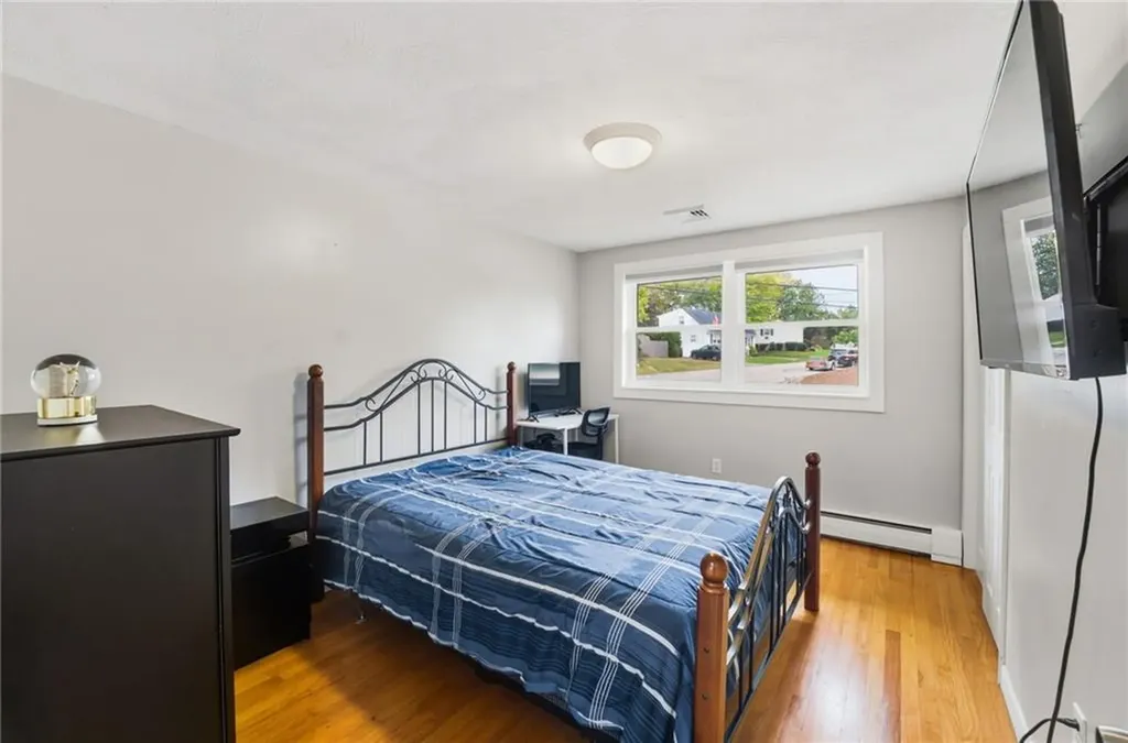 52 Glen Drive West Warwick RI 02893