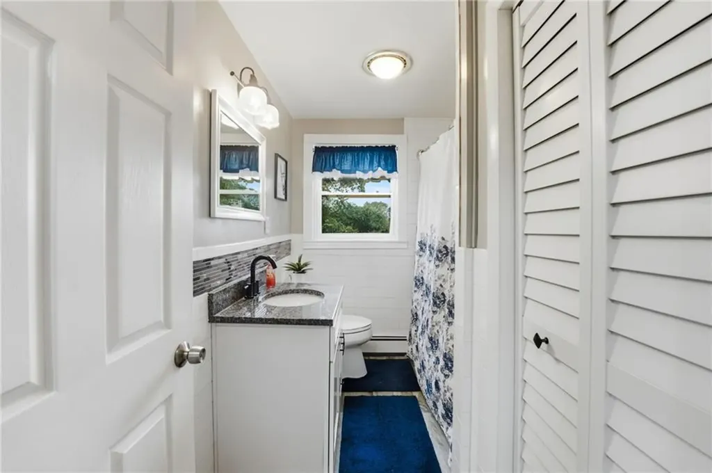 52 Glen Drive West Warwick RI 02893