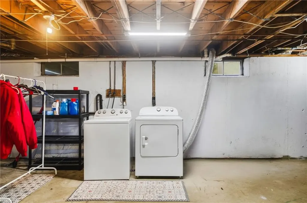 52 Glen Drive West Warwick RI 02893