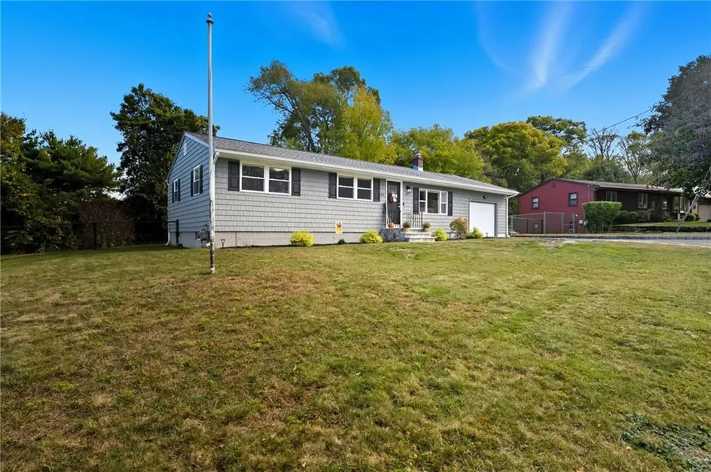 52 Glen Drive West Warwick RI 02893