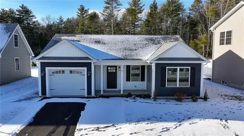 8 Pine Way Boulevard Coventry RI 02816