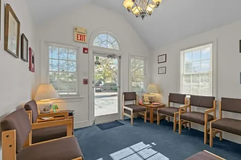 74 Valley Road Middletown RI 02842