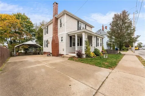 51 Seventh Street East Providence RI 02914