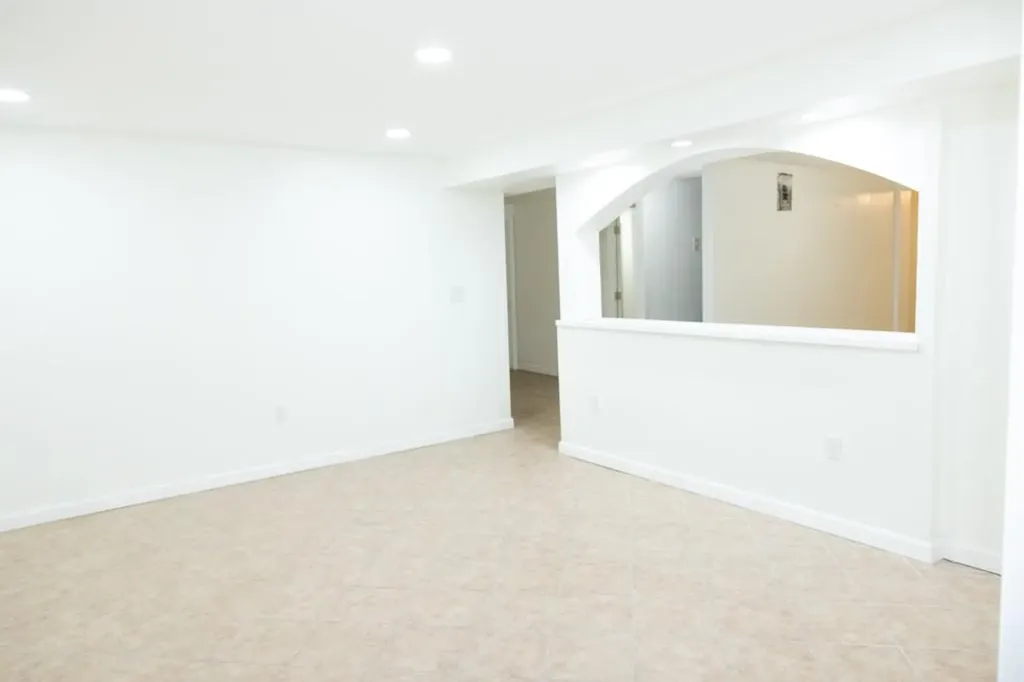 95 Elwyn Street Cranston RI 02920