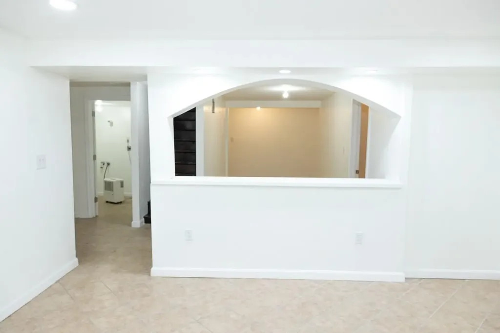 95 Elwyn Street Cranston RI 02920