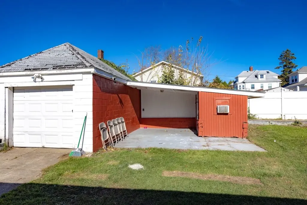 95 Elwyn Street Cranston RI 02920