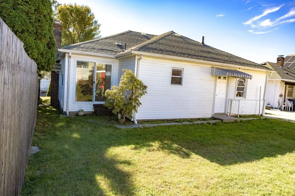95 Elwyn Street Cranston RI 02920