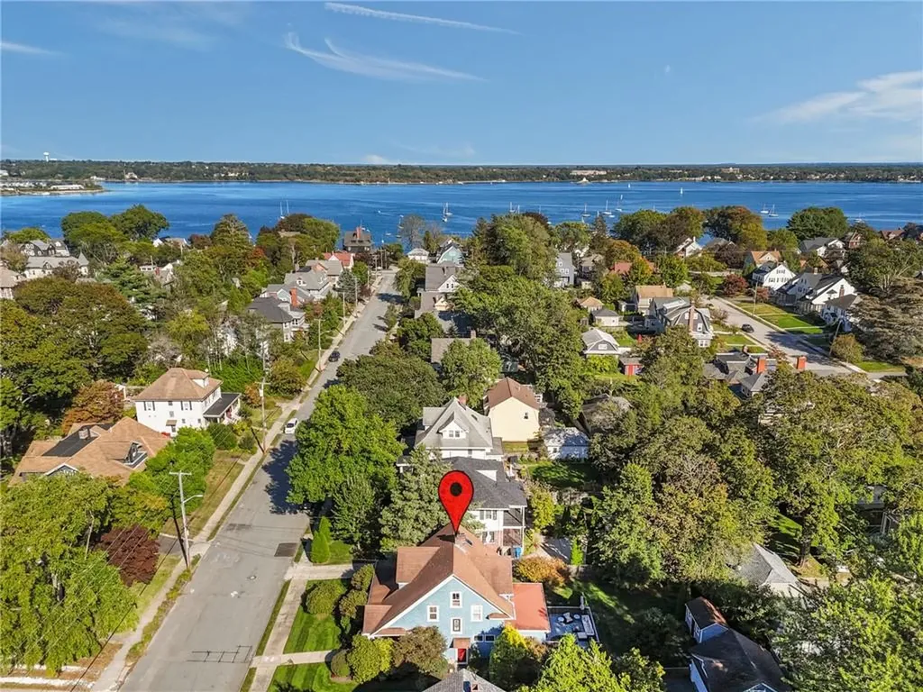 98 Columbia Avenue Cranston RI 02905