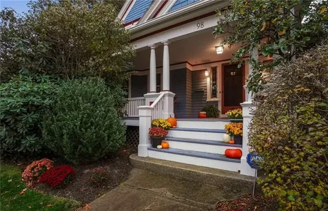 98 Columbia Avenue Cranston RI 02905