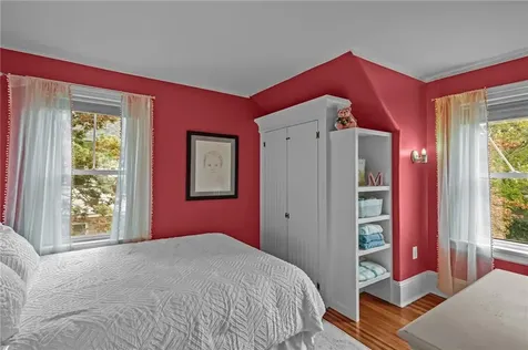 98 Columbia Avenue Cranston RI 02905