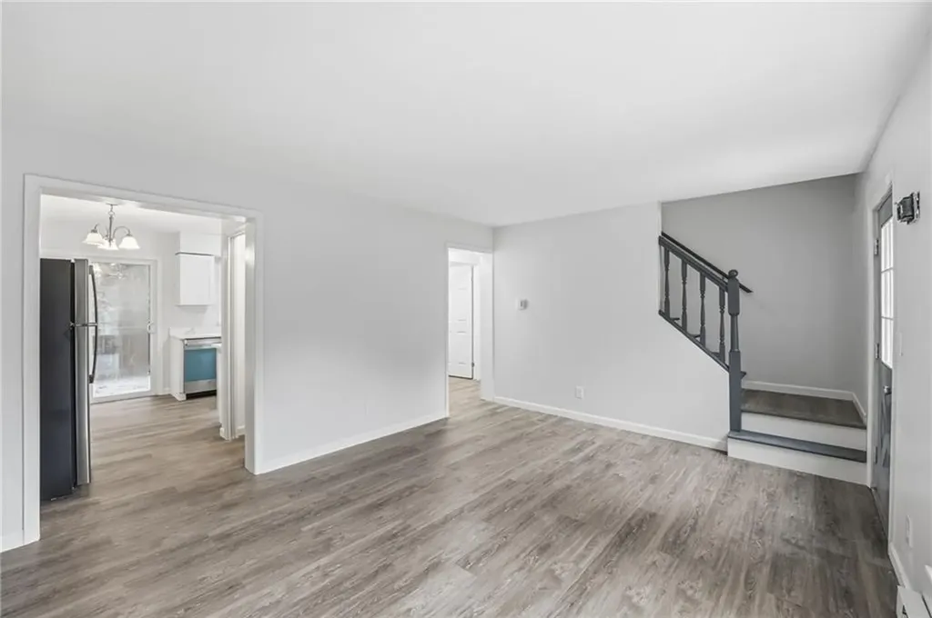 30 Riverwoods Court East Providence RI 02916