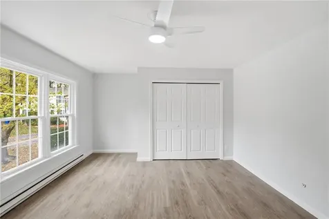 30 Riverwoods Court East Providence RI 02916