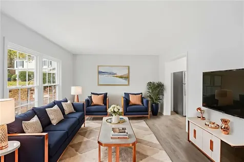 30 Riverwoods Court East Providence RI 02916