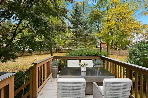 30 Riverwoods Court East Providence RI 02916