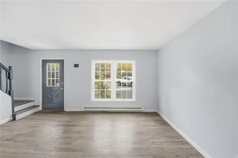 30 Riverwoods Court East Providence RI 02916