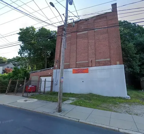 512 Front Street Woonsocket RI 02895