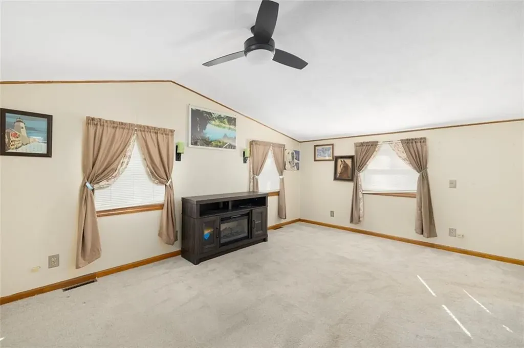 375 Namquid Drive Warwick RI 02886