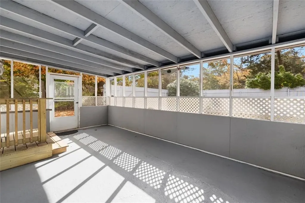 375 Namquid Drive Warwick RI 02886