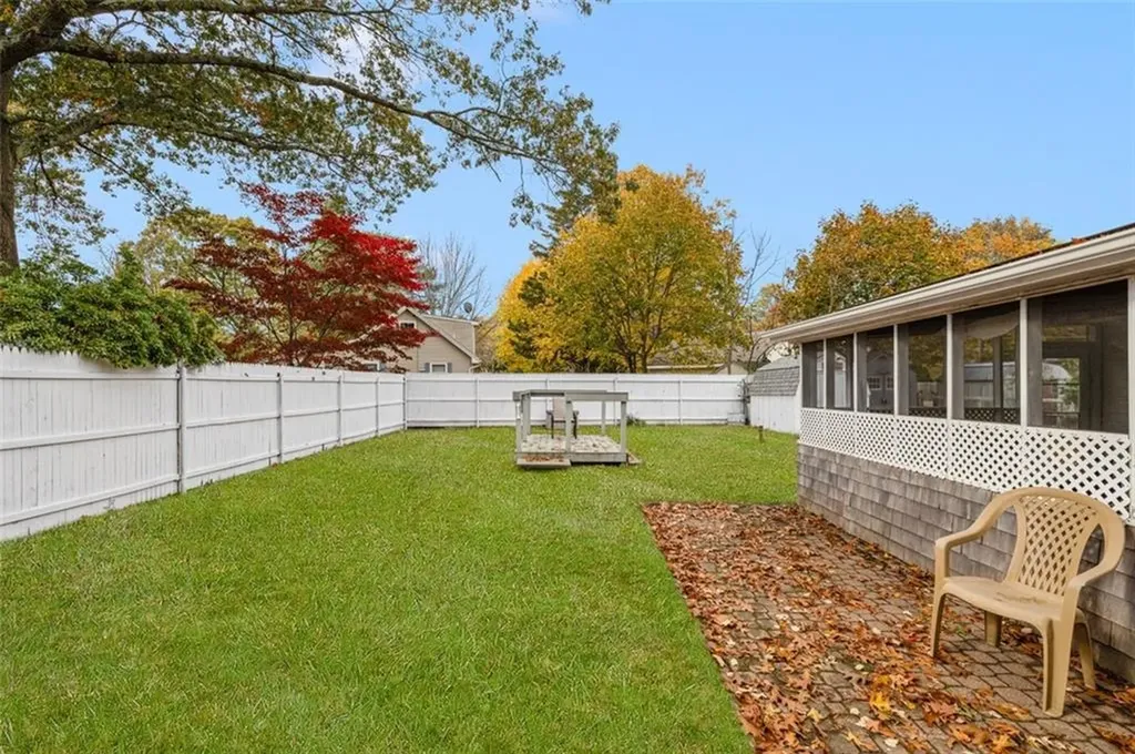 375 Namquid Drive Warwick RI 02886