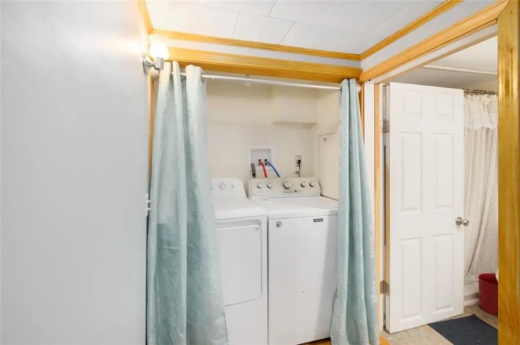 375 Namquid Drive Warwick RI 02886