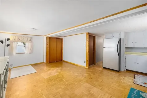 375 Namquid Drive Warwick RI 02886