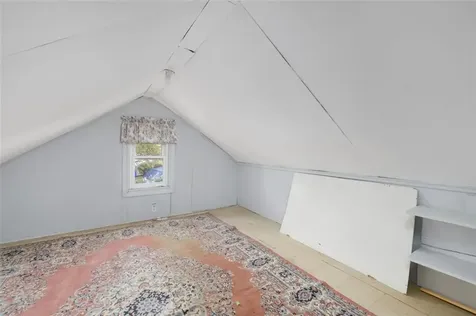 375 Namquid Drive Warwick RI 02886