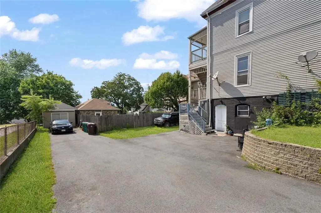 311 Elm Street Woonsocket RI 02895