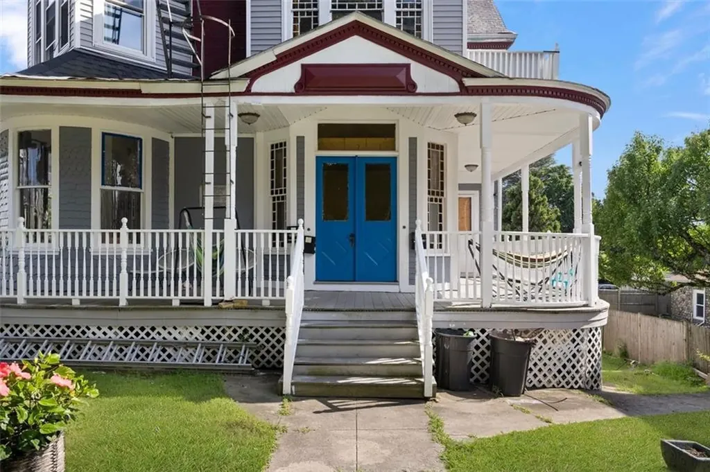 311 Elm Street Woonsocket RI 02895