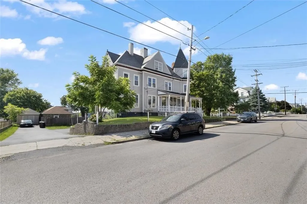 311 Elm Street Woonsocket RI 02895