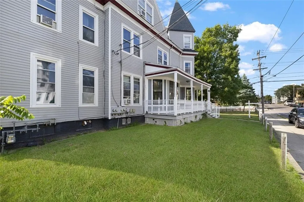 311 Elm Street Woonsocket RI 02895