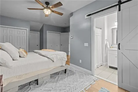 28 Chatworth Avenue Warwick RI 02886