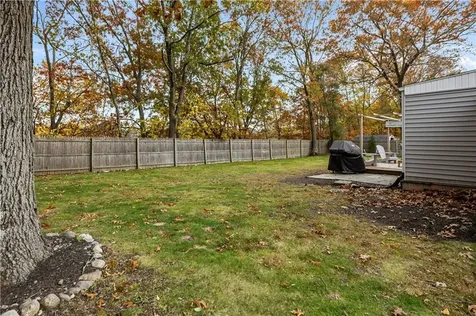 28 Chatworth Avenue Warwick RI 02886