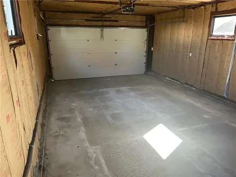 39 Reynolds Street North Kingstown RI 02852