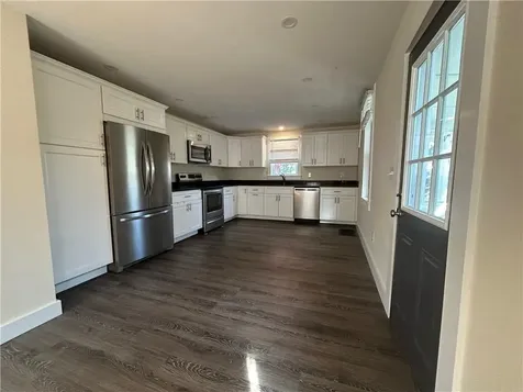 39 Reynolds Street North Kingstown RI 02852