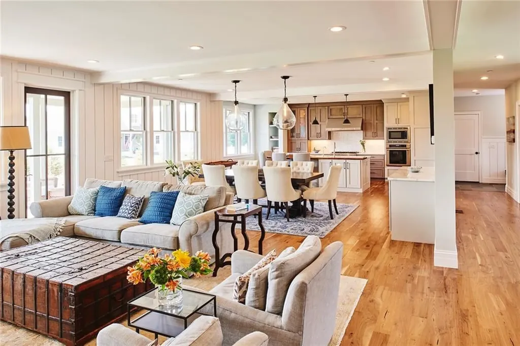 3 Amore Lane East Greenwich RI 02818