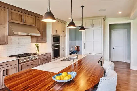 3 Amore Lane East Greenwich RI 02818