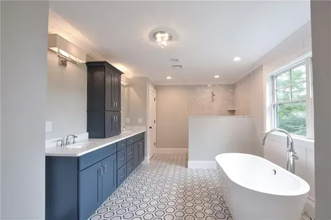 2 Amore Lane East Greenwich RI 02818