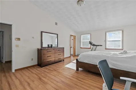 1 Betsy Drive Bristol RI 02809