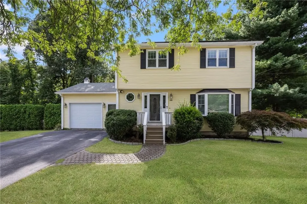 341 Sumner Avenue Warwick RI 02888