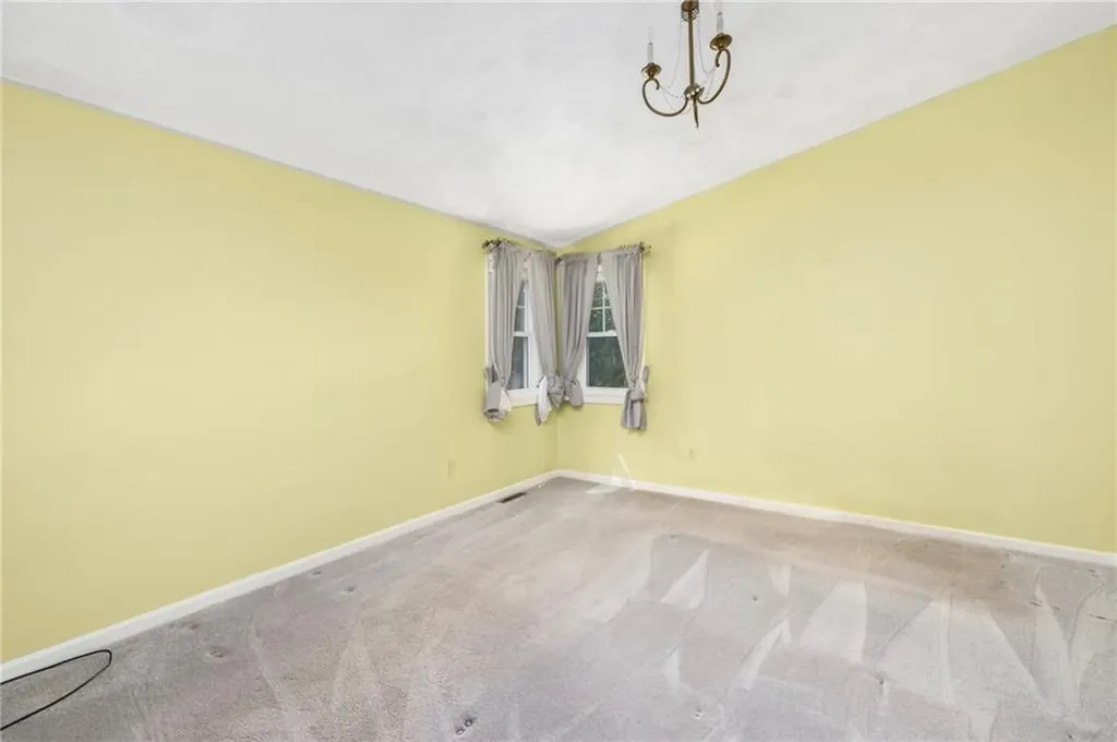 341 Sumner Avenue Warwick RI 02888