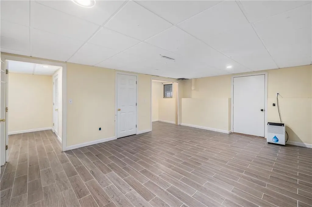 341 Sumner Avenue Warwick RI 02888