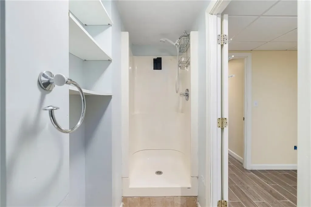 341 Sumner Avenue Warwick RI 02888