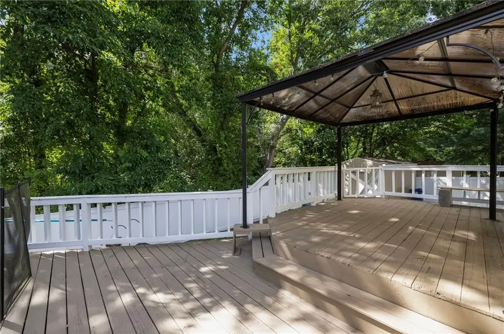 341 Sumner Avenue Warwick RI 02888