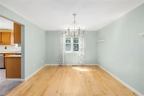 341 Sumner Avenue Warwick RI 02888