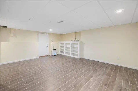 341 Sumner Avenue Warwick RI 02888