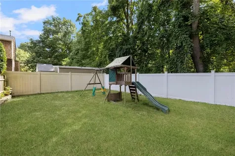 341 Sumner Avenue Warwick RI 02888