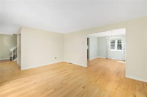 341 Sumner Avenue Warwick RI 02888